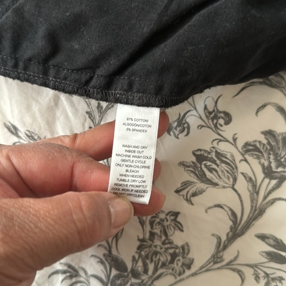 Loft Pencil Skirt Faux Leather - Picture 5 of 6